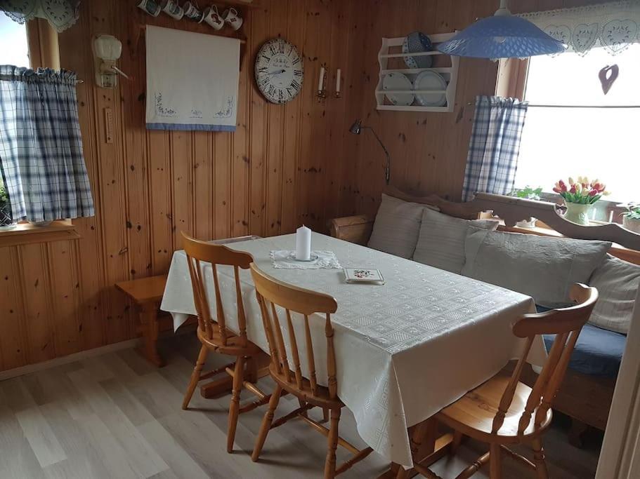 Rekdal Villa Vestnes ภายนอก รูปภาพ